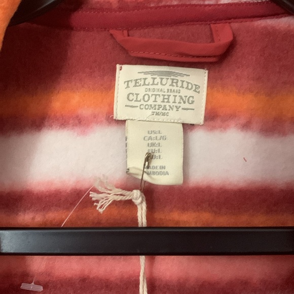 Telluride woman’s vest - Picture 2 of 4